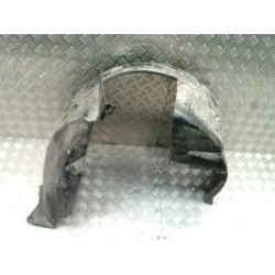 Pare boue avant gauche...