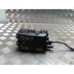 Porte fusible PEUGEOT 208 1...