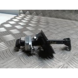 Tirant de porte avant droit...