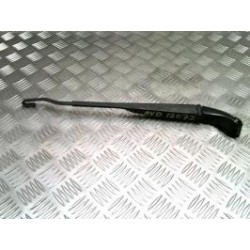 Bras essuie glace avant...