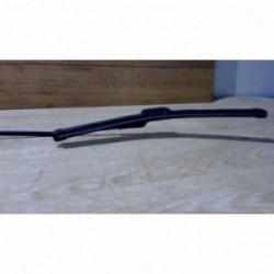 Bras essuie glace avant...