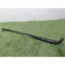 Bras essuie glace avant...