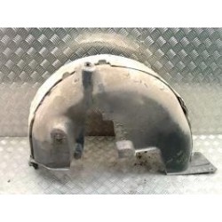 Pare boue arriere droit...