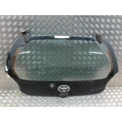 Lunette arriere TOYOTA AYGO...