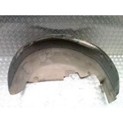 Pare boue arriere droit...