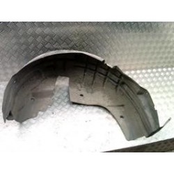 Pare boue arriere gauche...