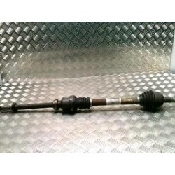 Cardan droit (transmission)...