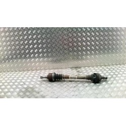 Cardan droit (transmission)...