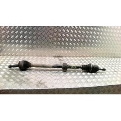 Cardan droit (transmission)...