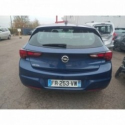 Boite a gants OPEL ASTRA K...