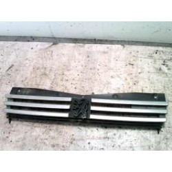 Calandre PEUGEOT 205 PHASE 2