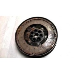 Volant moteur RENAULT...