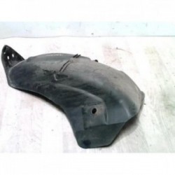 Pare boue arriere gauche...