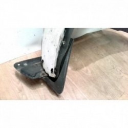 Pare boue arriere droit...