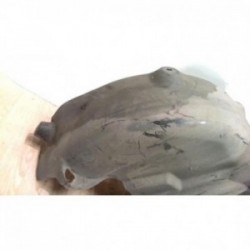 Pare boue arriere droit...