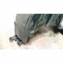 Pare boue arriere droit...