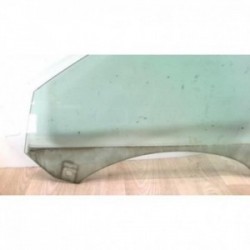 Vitre avant gauche AUDI A6...