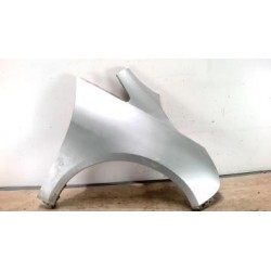 Aile avant droit MITSUBISHI...