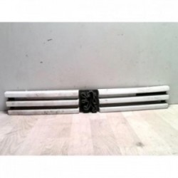 Calandre PEUGEOT 205 PHASE 1