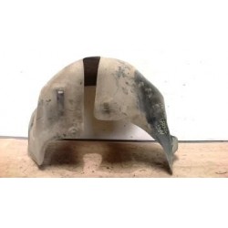 Pare boue arriere gauche...