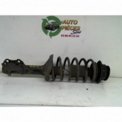 Amortisseur avant droit...