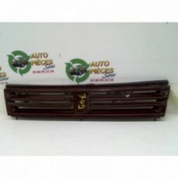 Calandre PEUGEOT 309 PHASE 1