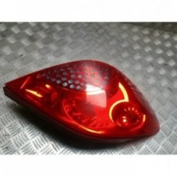 Feu arriere principal...