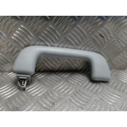 Poignee de maintien avant...