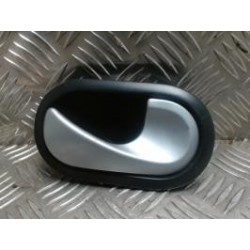 Poignee interieur avant...