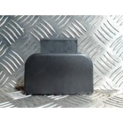 Poignee porte avant gauche...