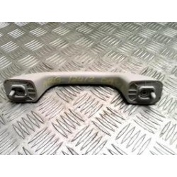 Poignee de maintien arriere...