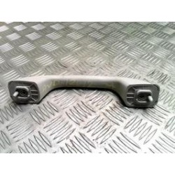 Poignee de maintien avant...