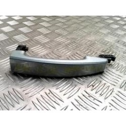 Poignee porte avant gauche...