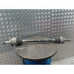 Cardan droit (transmission)...