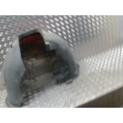 Pare boue avant gauche...