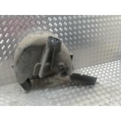 Pare boue arriere droit...