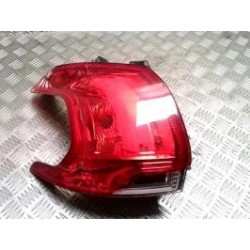 Feu arriere principal...