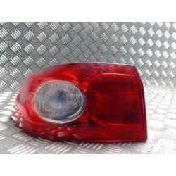 Feu arriere principal...