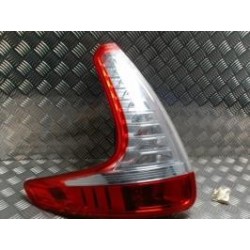 Feu arriere principal...