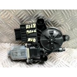 Moteur leve vitre avant...