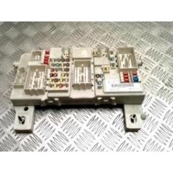 Porte fusible FORD FOCUS 2...