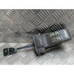 Tirant de porte arriere...