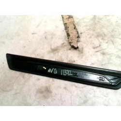 Garniture porte avant...