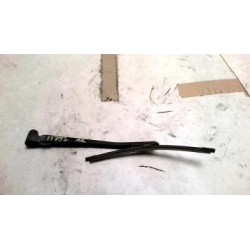 Bras essuie glace arriere...