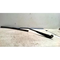 Bras essuie glace avant...