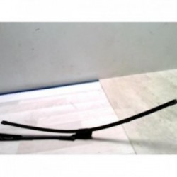 Bras essuie glace avant...