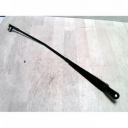 Bras essuie glace avant...