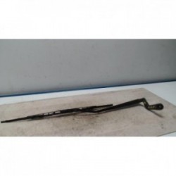 Bras essuie glace avant...