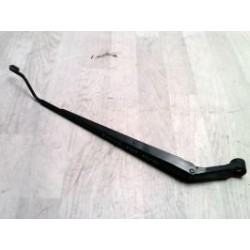 Bras essuie glace avant...