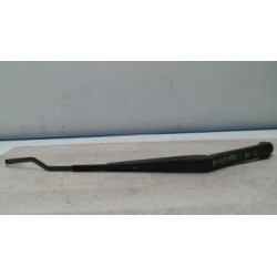 Bras essuie glace avant...